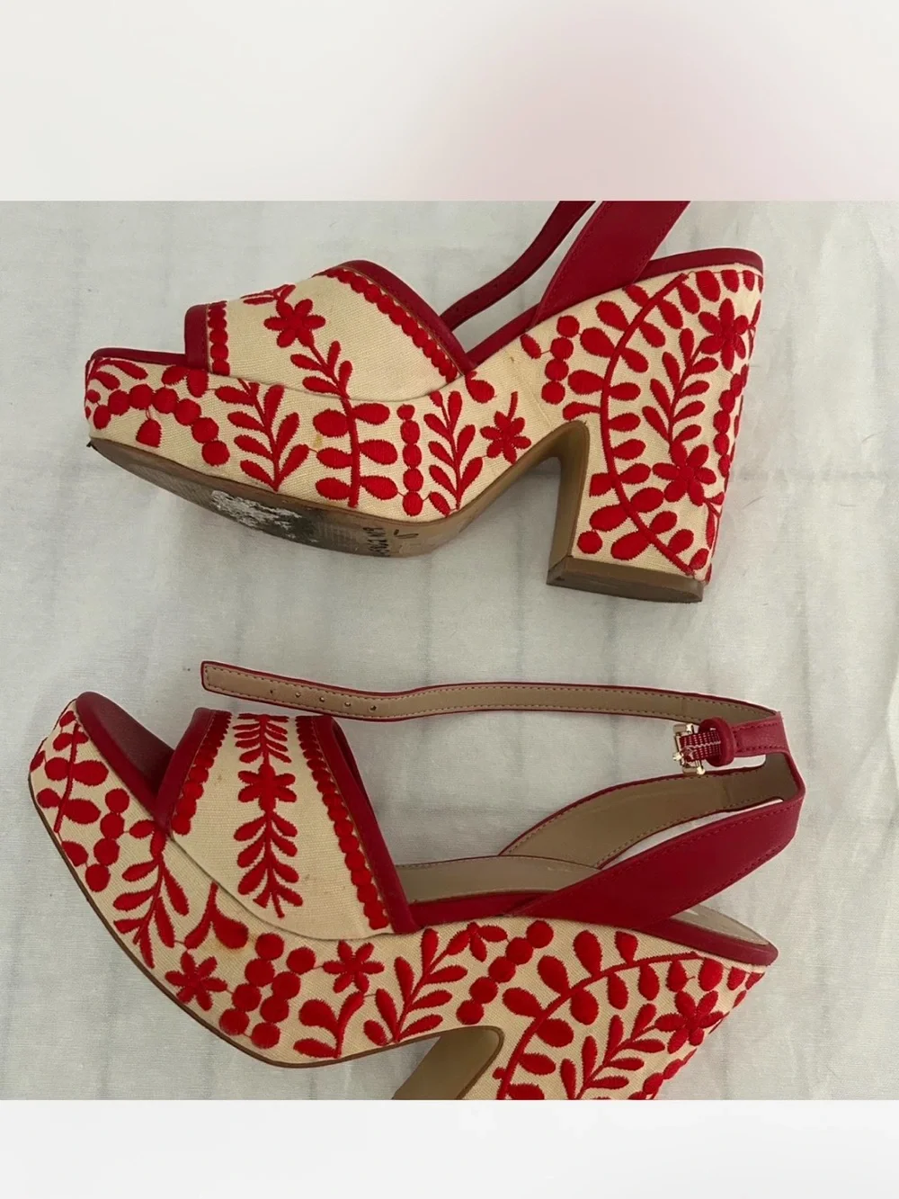 Aldo heels - Picture 2 of 4